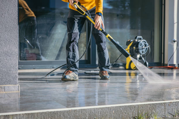 Professional Pressure Washing in El Cerro Mission, NM